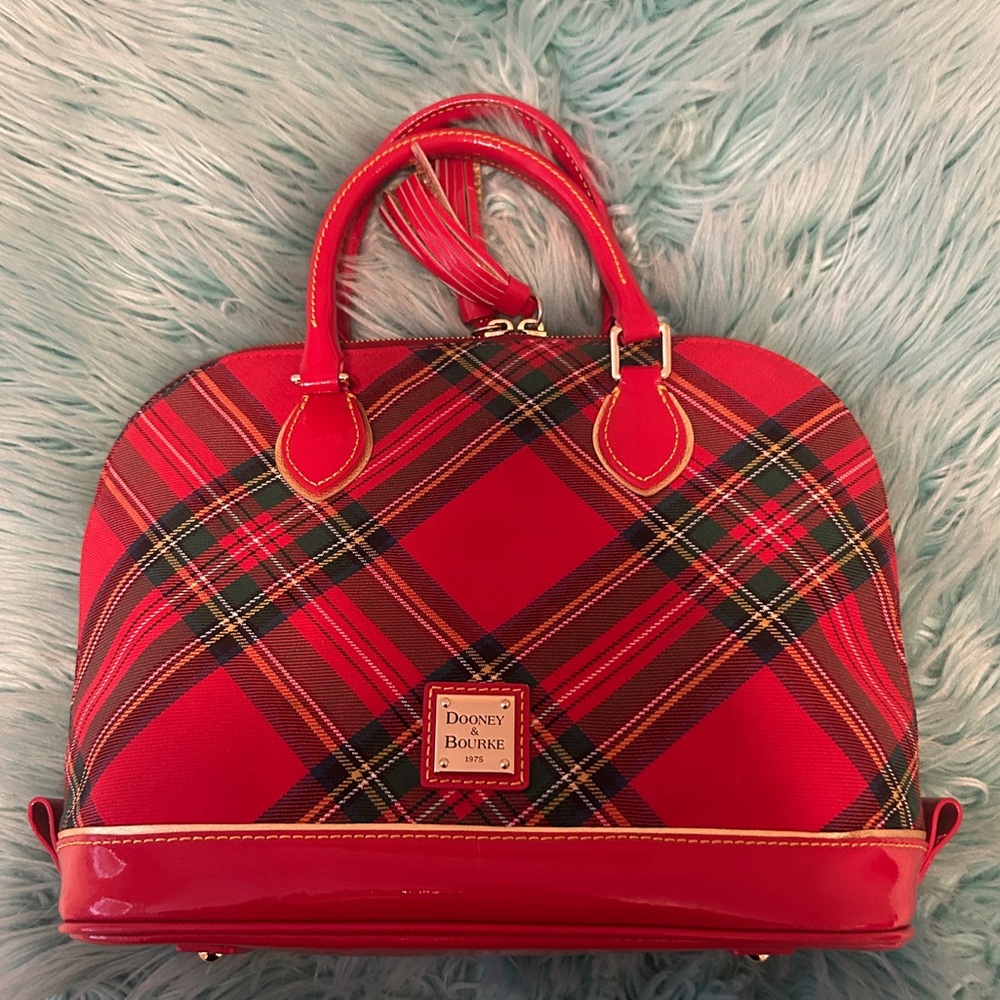FABULOUS LIKE NEW DOONEY AND BOURKE TARTAN PLAID HANDBAG CHRISTMAS!!!